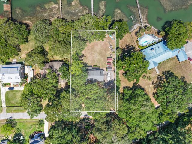 12 Riverfront Place, Beaufort, SC 29902