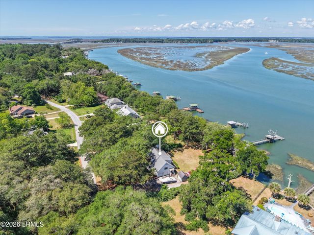 12 Riverfront Place, Beaufort, SC 29902