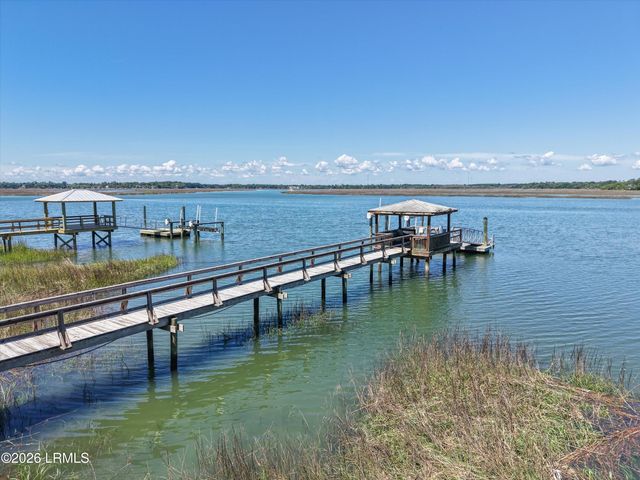 12 Riverfront Place, Beaufort, SC 29902