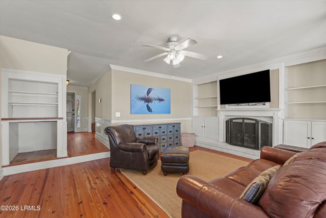 12 Riverfront Place, Beaufort, SC 29902