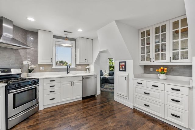 155 Franklin Ave 3, Chelsea, MA 02150