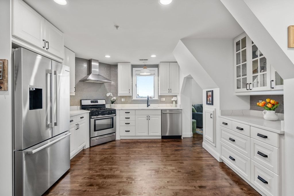 155 Franklin Ave 3, Chelsea, MA 02150