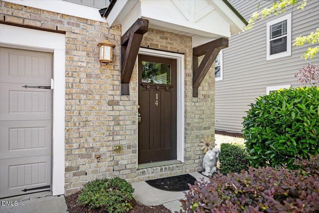 14 Prairie View Court, Durham, NC 27703