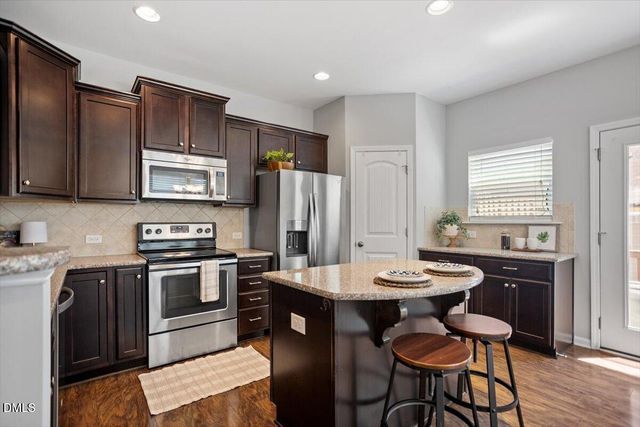 14 Prairie View Court, Durham, NC 27703