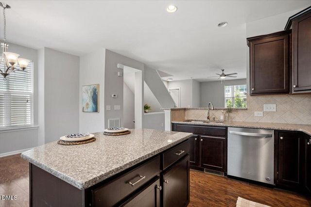 14 Prairie View Court, Durham, NC 27703