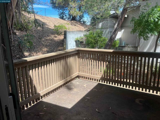 199 Mariner Dr, Vallejo, CA 94591