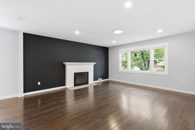 5419 CHARLOTTESVILLE RD, Springfield, VA 22151