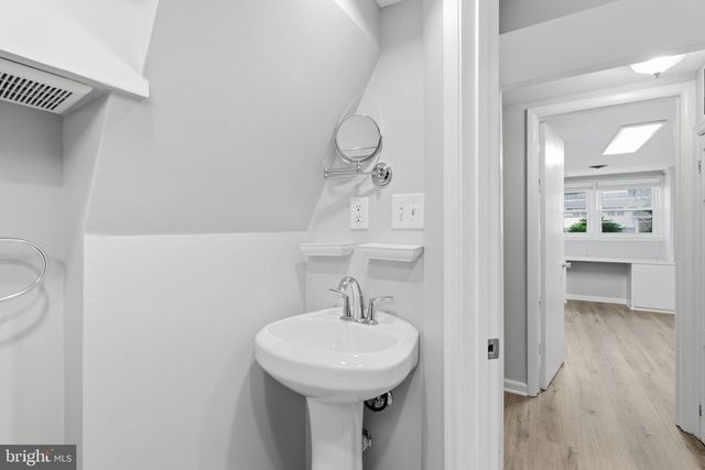 5419 CHARLOTTESVILLE RD, Springfield, VA 22151