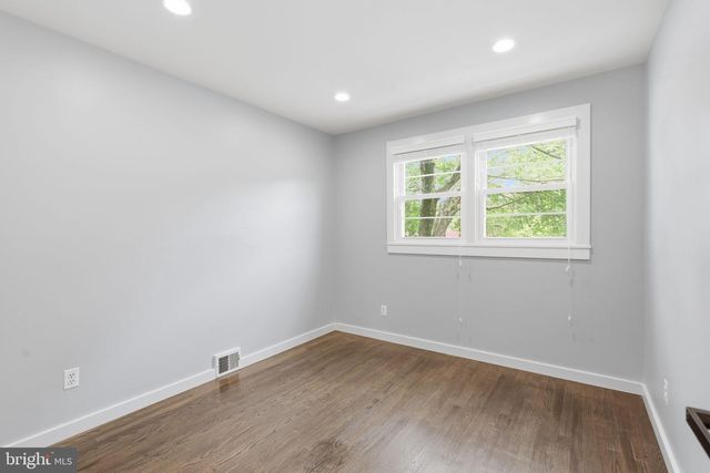 5419 CHARLOTTESVILLE RD, Springfield, VA 22151