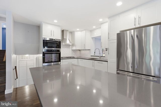 5419 CHARLOTTESVILLE RD, Springfield, VA 22151