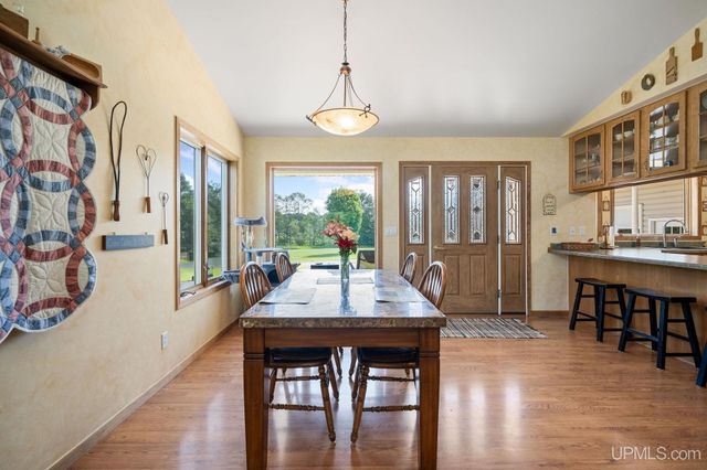 N4579 M67 Highway, Chatham, MI 49816