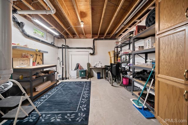 N4579 M67 Highway, Chatham, MI 49816