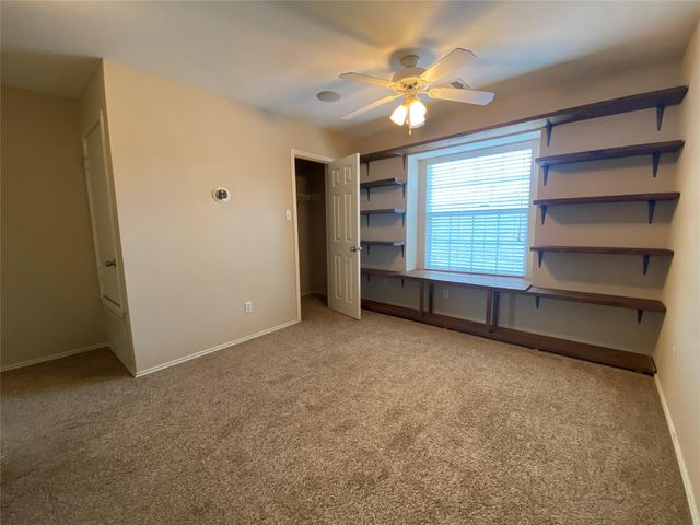 2000 Golden Sunrise LN, Pflugerville, TX 78660
