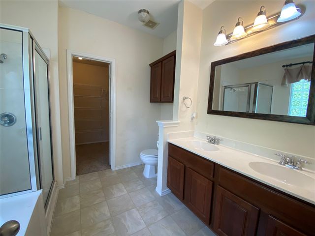 2000 Golden Sunrise LN, Pflugerville, TX 78660