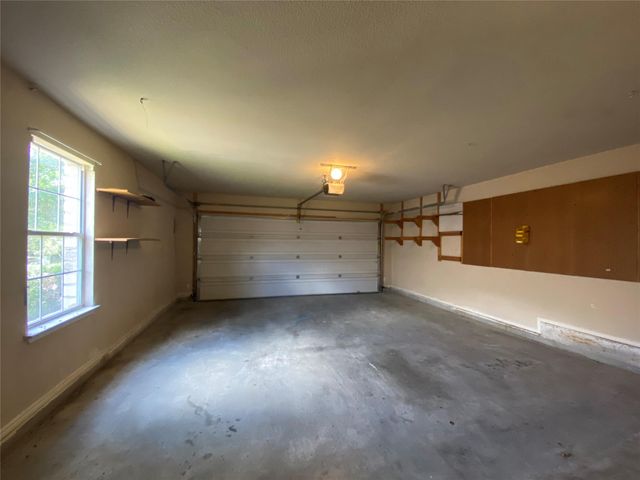 2000 Golden Sunrise LN, Pflugerville, TX 78660