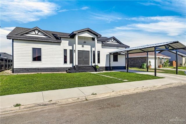 826 Sabrina Drive, Alamo, TX 78516