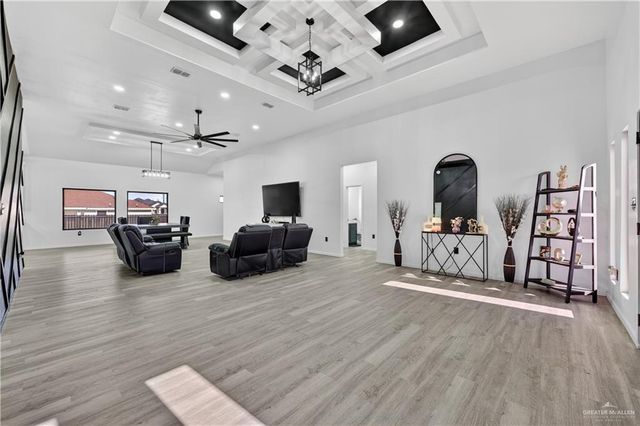 826 Sabrina Drive, Alamo, TX 78516
