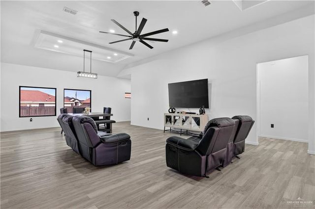 826 Sabrina Drive, Alamo, TX 78516