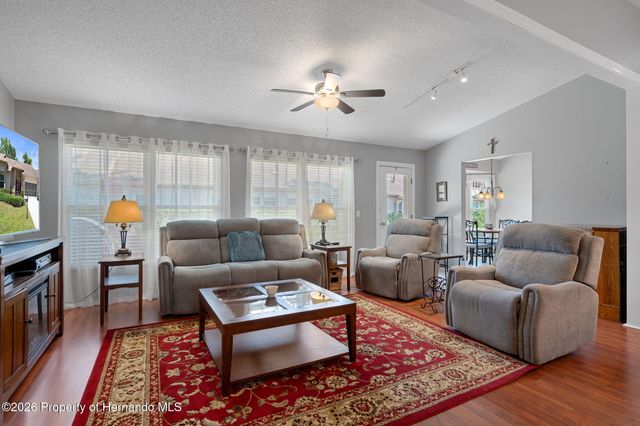 7437 Baywood Forest Circle, Spring Hill, FL 34606