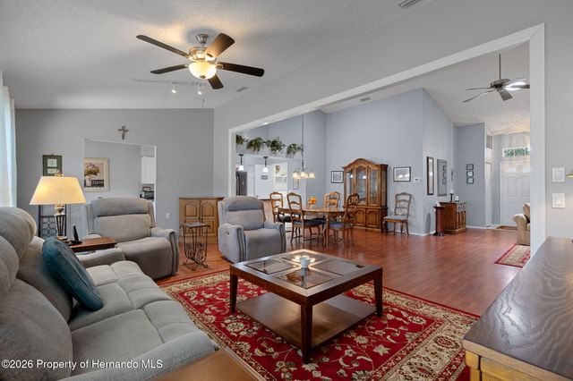 7437 Baywood Forest Circle, Spring Hill, FL 34606