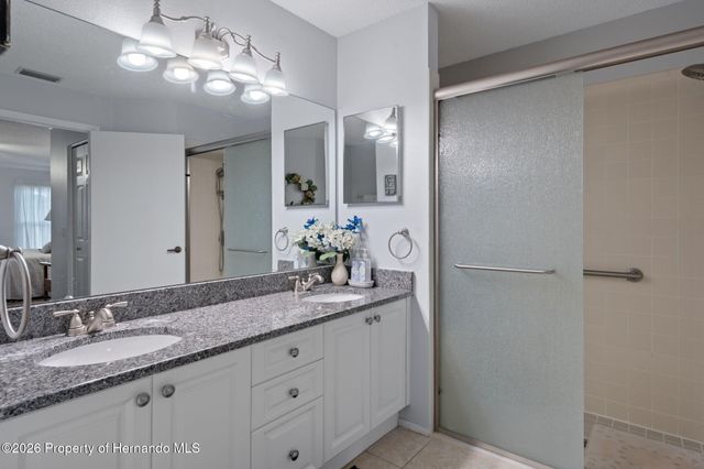 7437 Baywood Forest Circle, Spring Hill, FL 34606