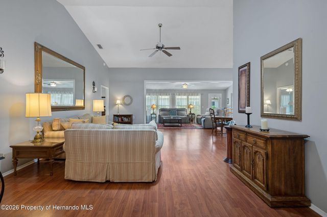 7437 Baywood Forest Circle, Spring Hill, FL 34606