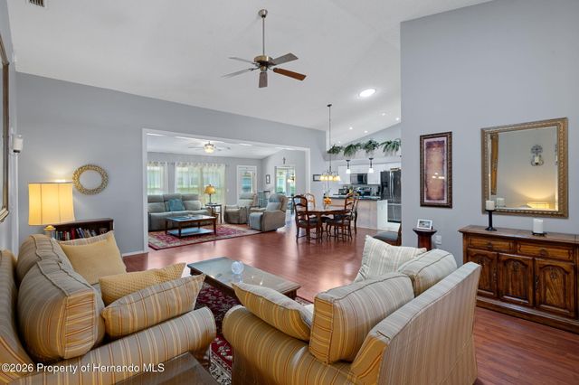 7437 Baywood Forest Circle, Spring Hill, FL 34606