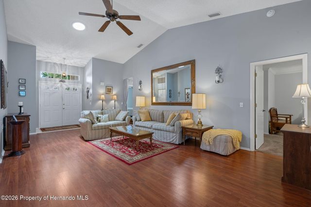 7437 Baywood Forest Circle, Spring Hill, FL 34606
