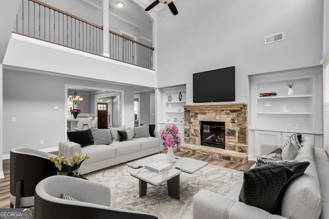 1143 Garner Creek Drive SW, Lilburn, GA 30047