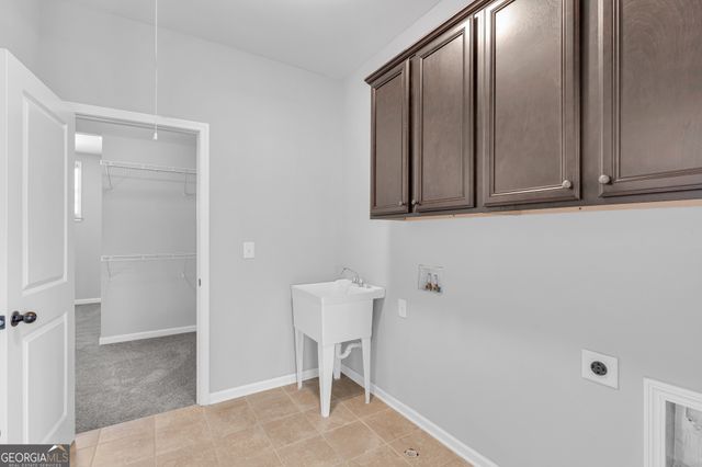 1143 Garner Creek Drive SW, Lilburn, GA 30047