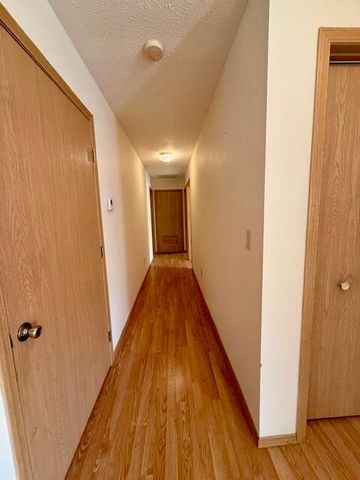 1301 Deer Park Lane, Mountain View, MO 65548