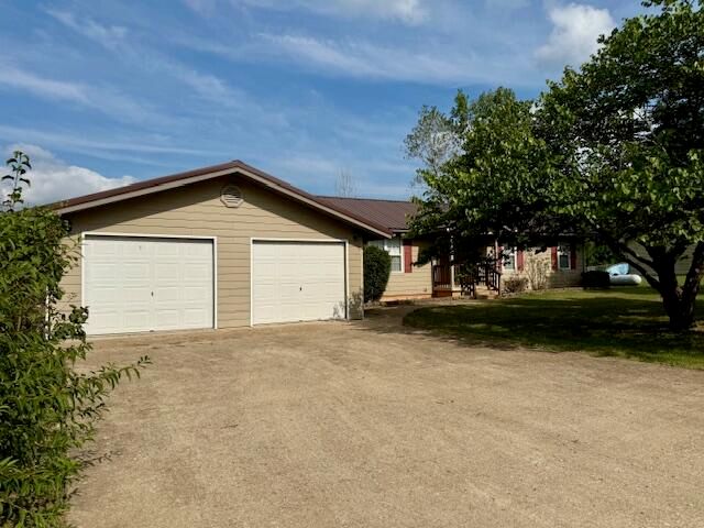 1301 Deer Park Lane, Mountain View, MO 65548