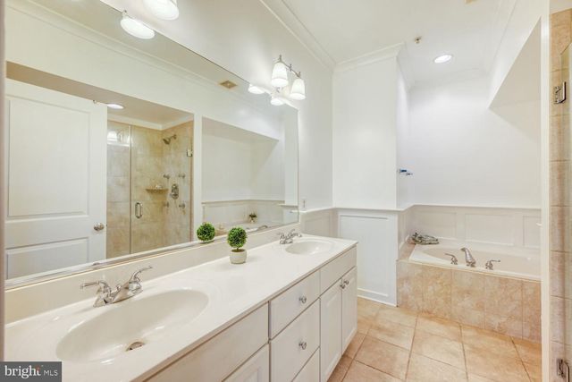 15 YOGURT LN, Baltimore, MD 21231