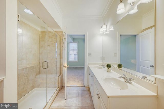 15 YOGURT LN, Baltimore, MD 21231