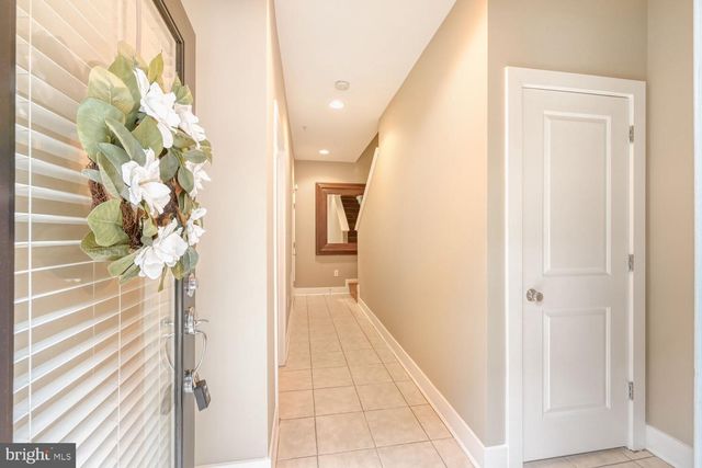 15 YOGURT LN, Baltimore, MD 21231