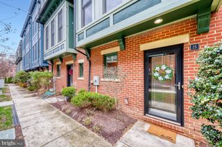 15 YOGURT LN, Baltimore, MD 21231