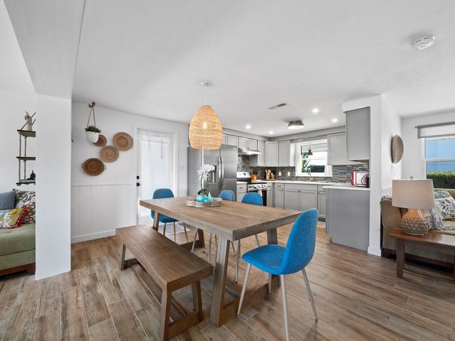 691 TARAWITT DRIVE, Longboat Key, FL 34228