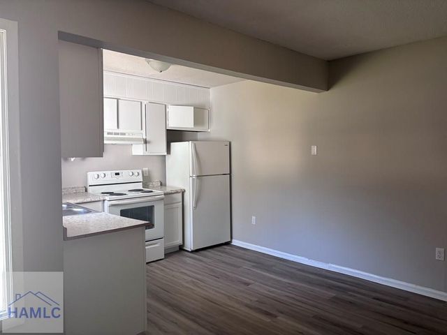 146 Cherokee Circle, Hinesville, GA 31313