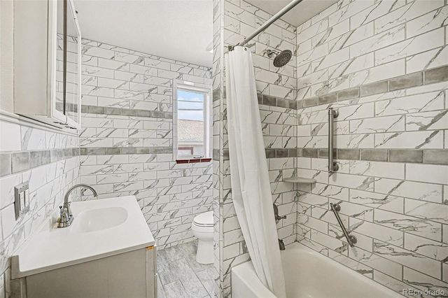 8110 Ivy Street, Commerce City, CO 80024