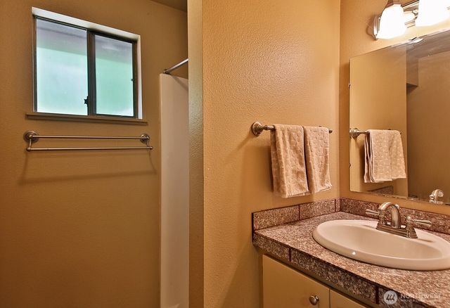 961 Sandy Point Road, Langley, WA 98260