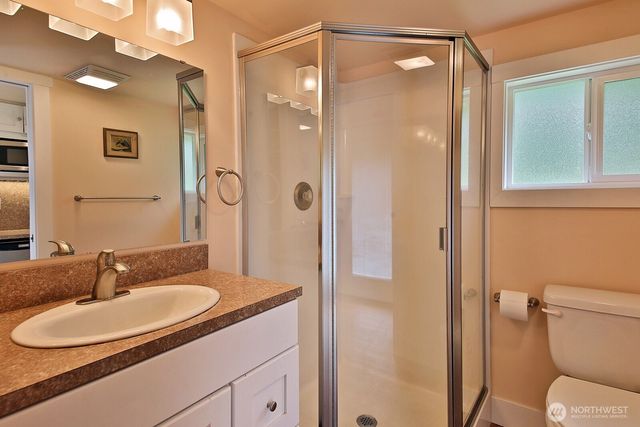 961 Sandy Point Road, Langley, WA 98260