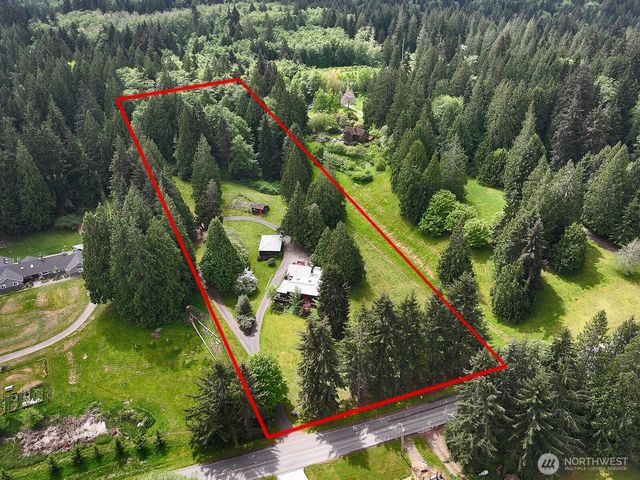 961 Sandy Point Road, Langley, WA 98260