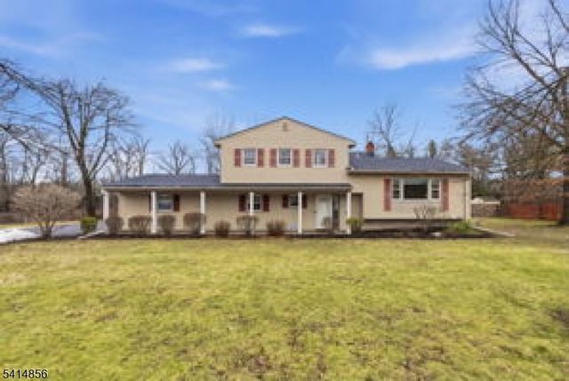 61 Queen Anne Dr, Bernards Twp., NJ 07920