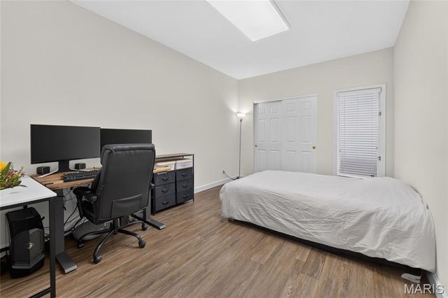 4465 W Pine Boulevard 15, St Louis, MO 63108