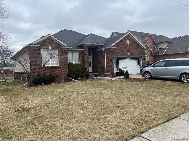 33558 Ashton Dr, Sterling Heights, MI 48312