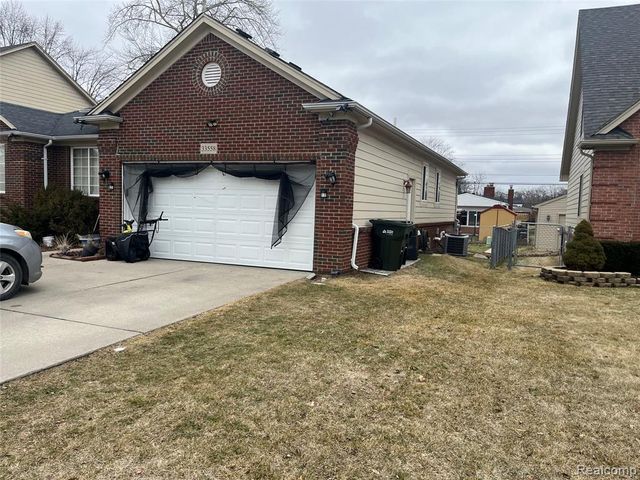 33558 Ashton Dr, Sterling Heights, MI 48312