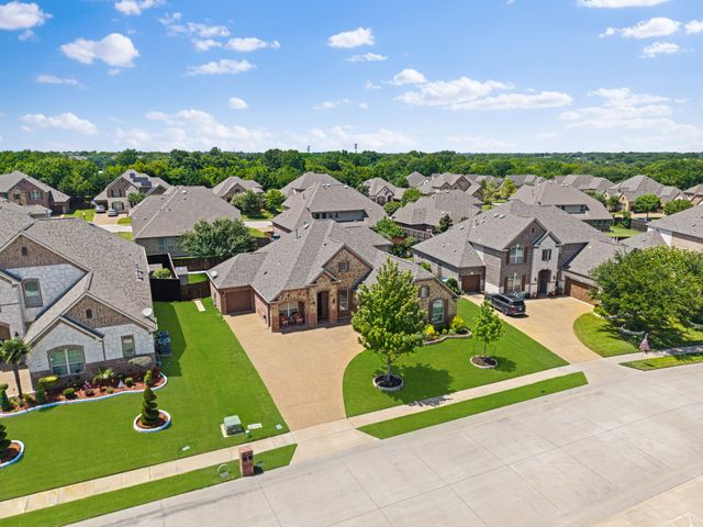 9902 Clubhouse Circle, Rowlett, TX 75089