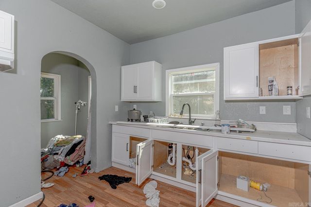 1322 W Huntington Ave, Jonesboro, AR 72401