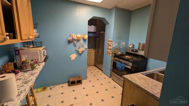 4758 Glenway Avenue, Cincinnati, OH 45238