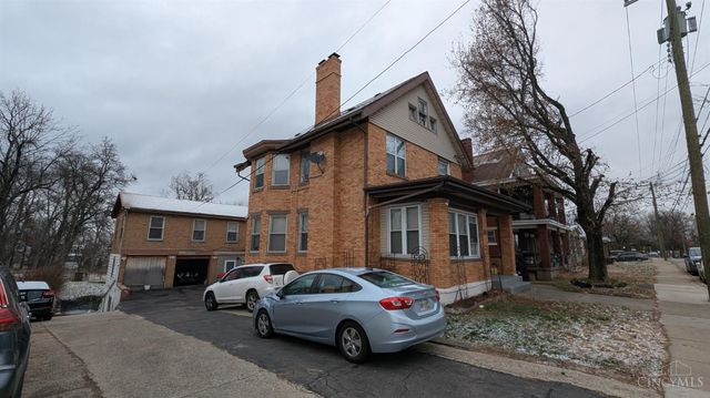 4758 Glenway Avenue, Cincinnati, OH 45238